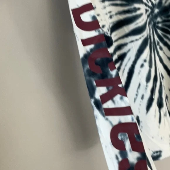 Dickies woman’s log sleeve tie dye shirt - Picture 4 of 7